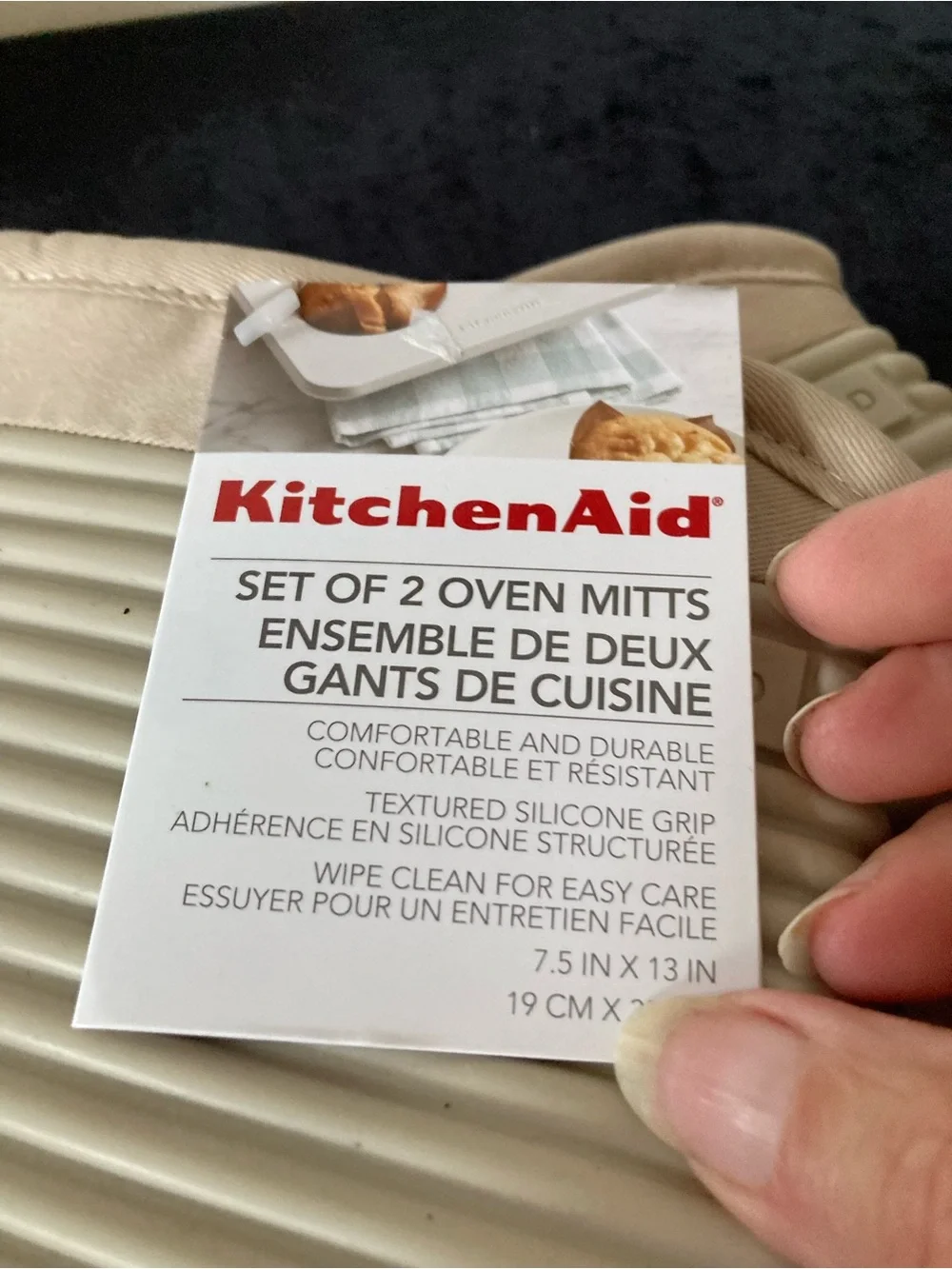 Kitchen Aid Silicone Oven Mitt Glove Set of 2 New Unused